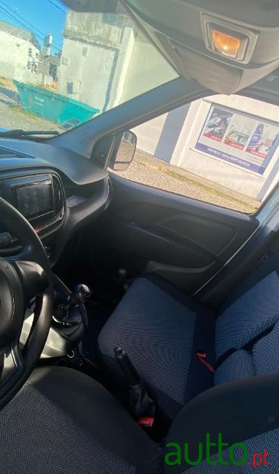 2017' Fiat Doblo photo #6