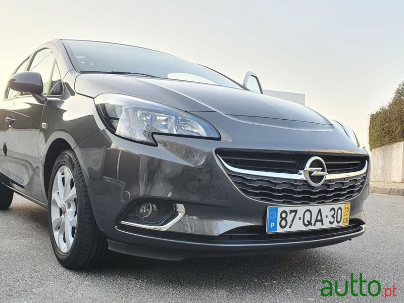 2015' Opel Corsa photo #2