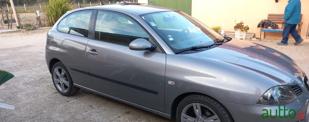 2008' SEAT Ibiza photo #4