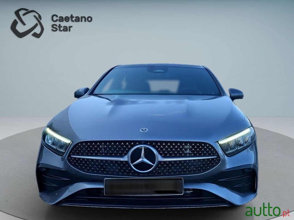 2023' Mercedes-Benz Classe A photo #2