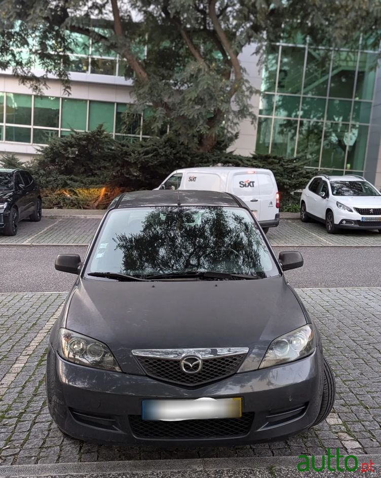 2007' Mazda 2 photo #1