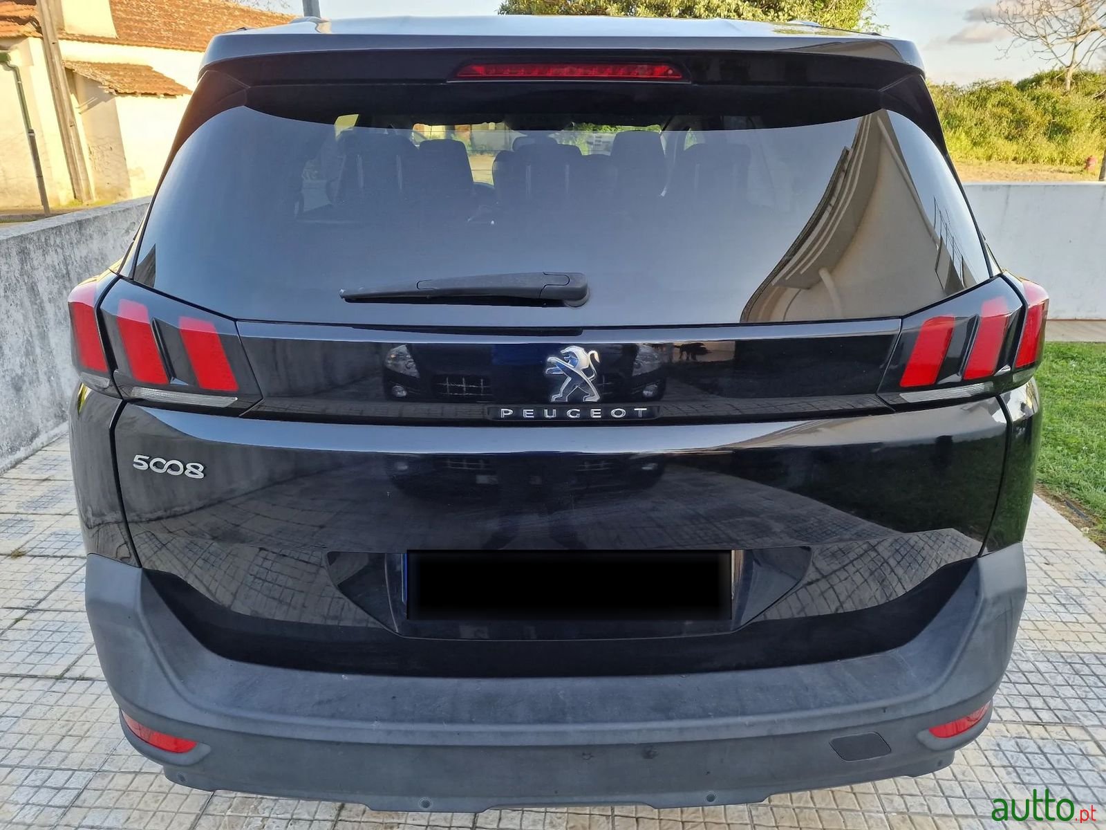 2017' Peugeot 5008 photo #4