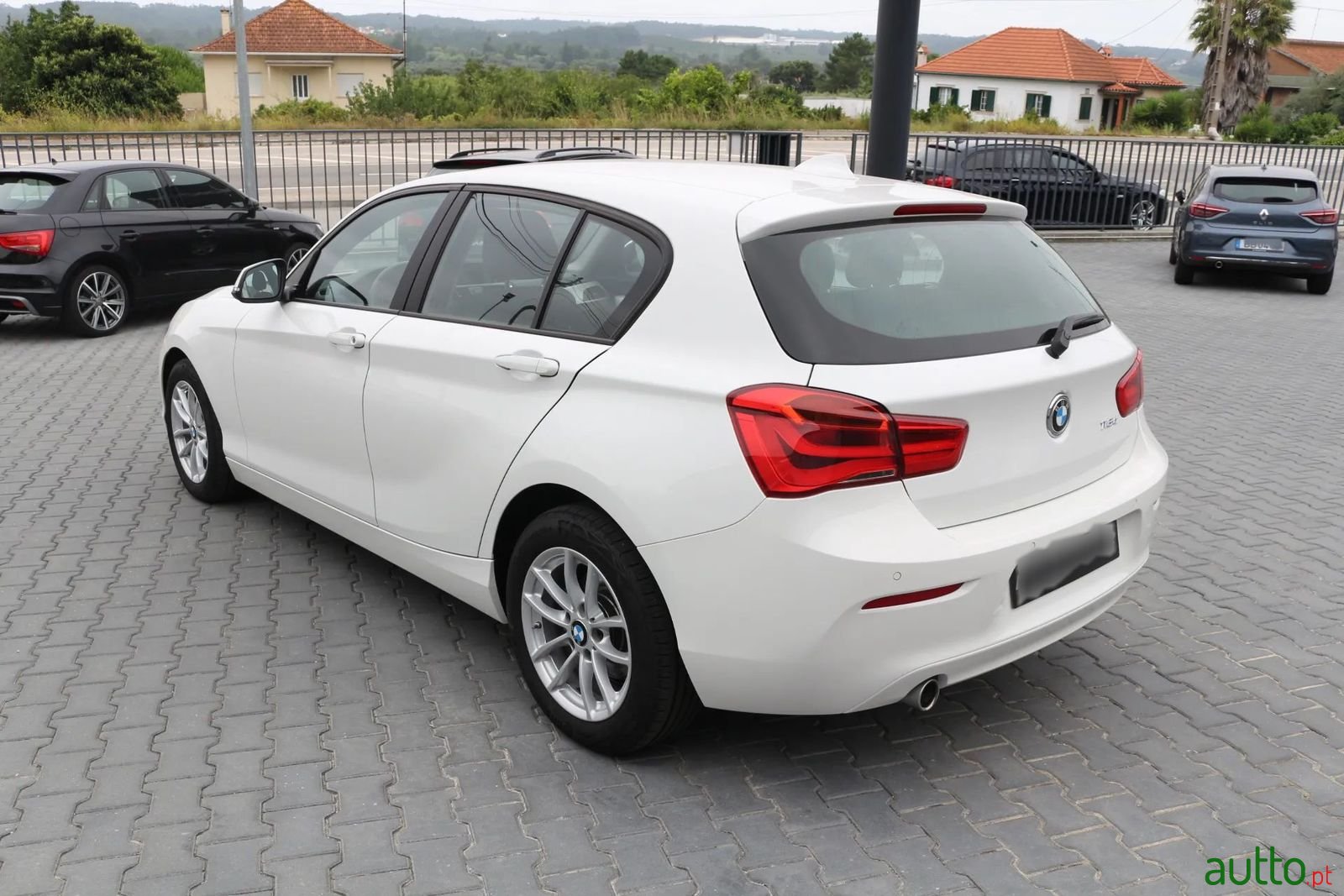 2015' BMW 116 photo #4