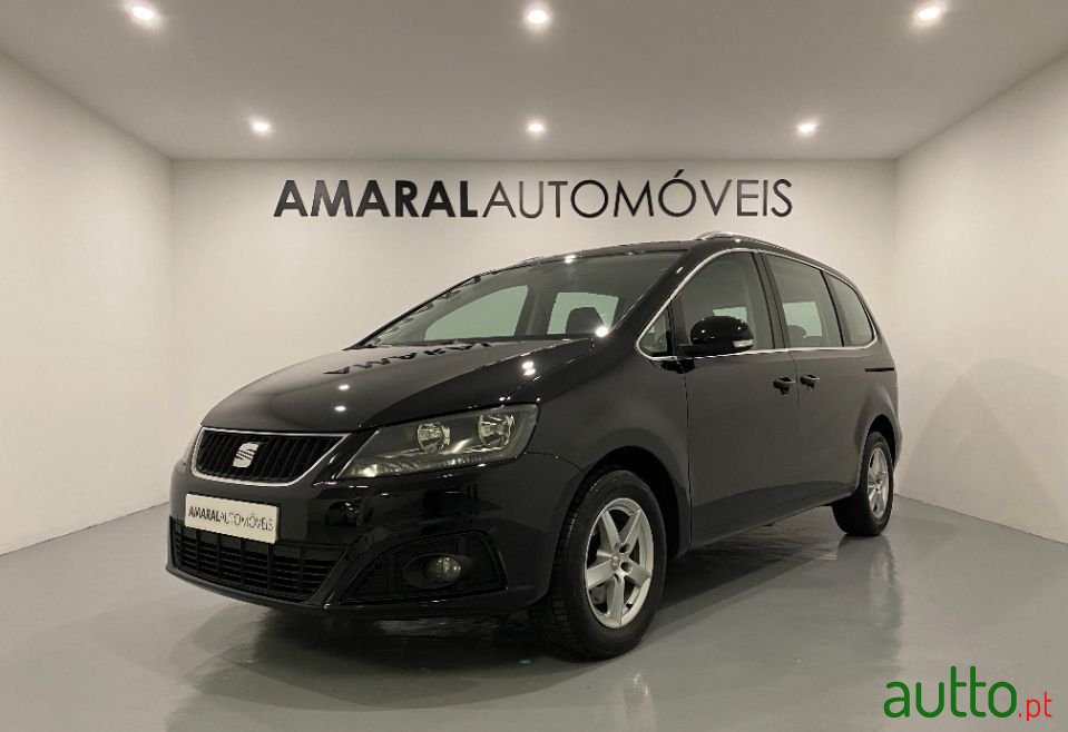 2010' SEAT Alhambra photo #1
