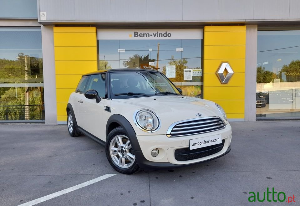 2011' MINI One photo #1