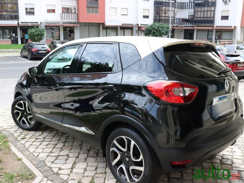 2013' Renault Captur photo #2