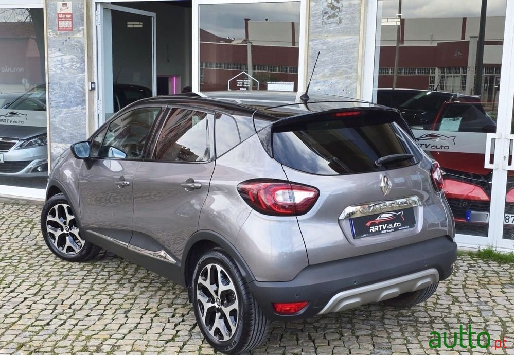 2018' Renault Captur 0.9 Tce Exclusive photo #2