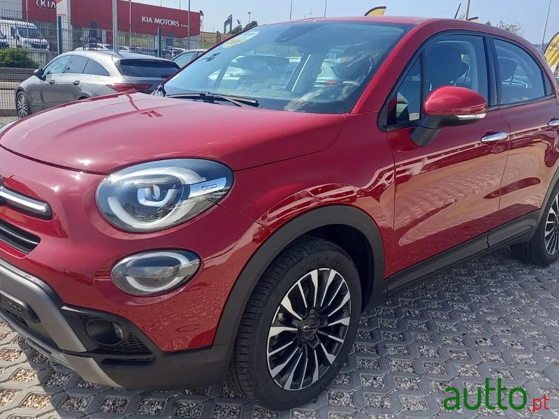 2019' Fiat 500X photo #2