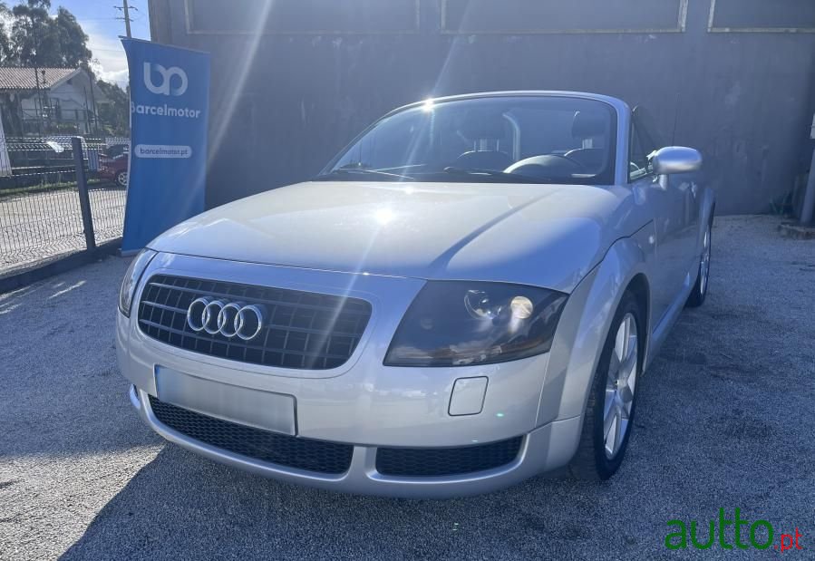 2003' Audi TT Roadster photo #2