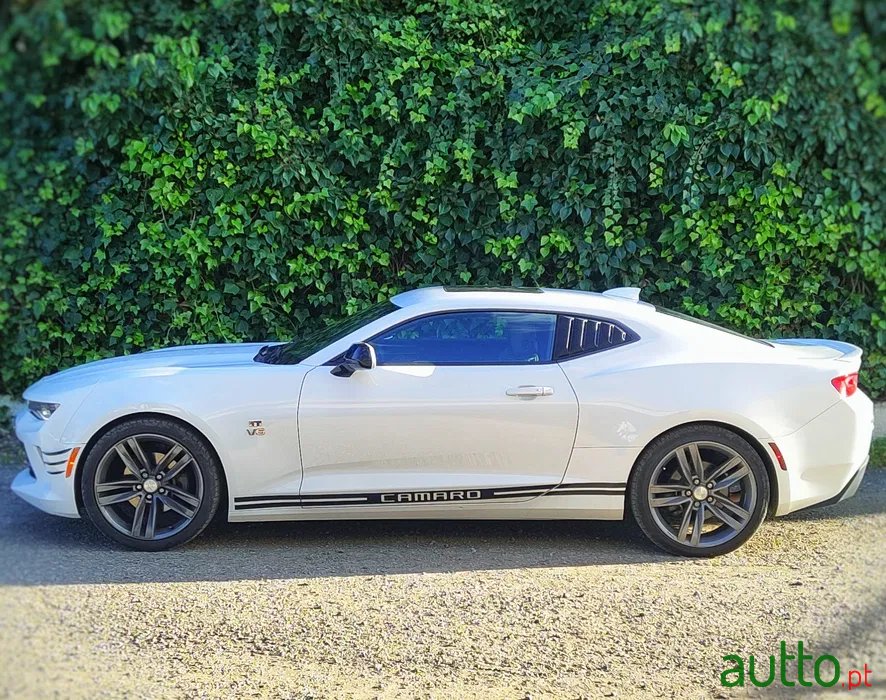 2016' Chevrolet Camaro photo #4