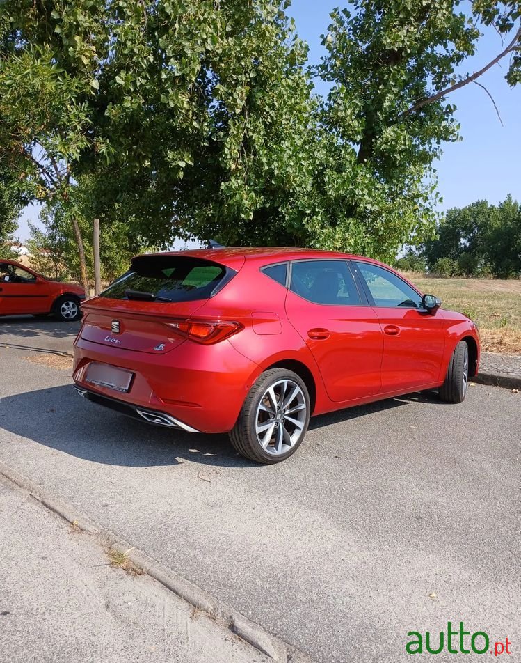 2020' SEAT Leon photo #5