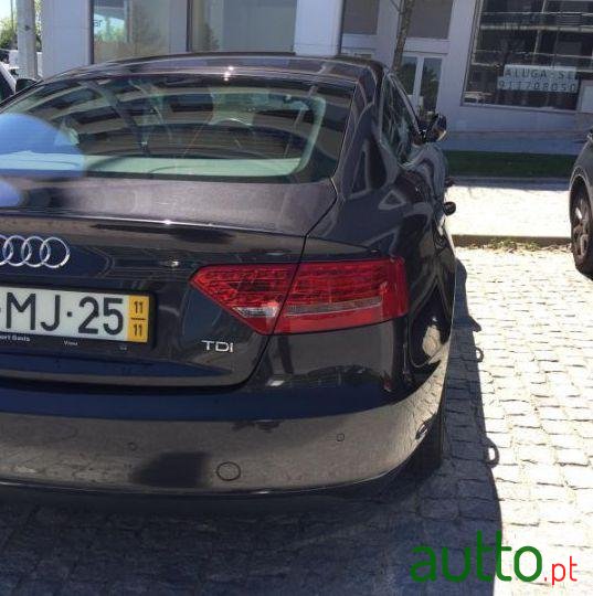 2011' Audi A5 Sportback photo #2