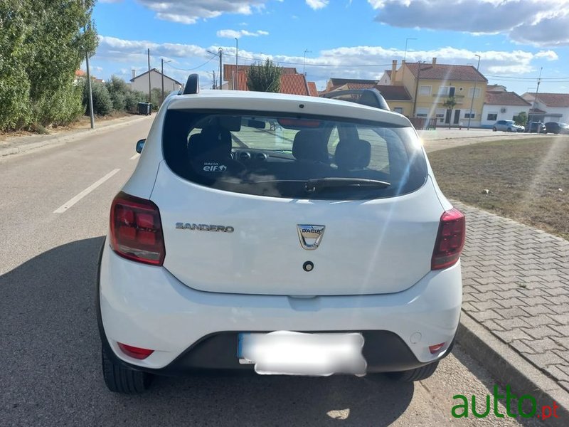 2018' Dacia Sandero photo #2