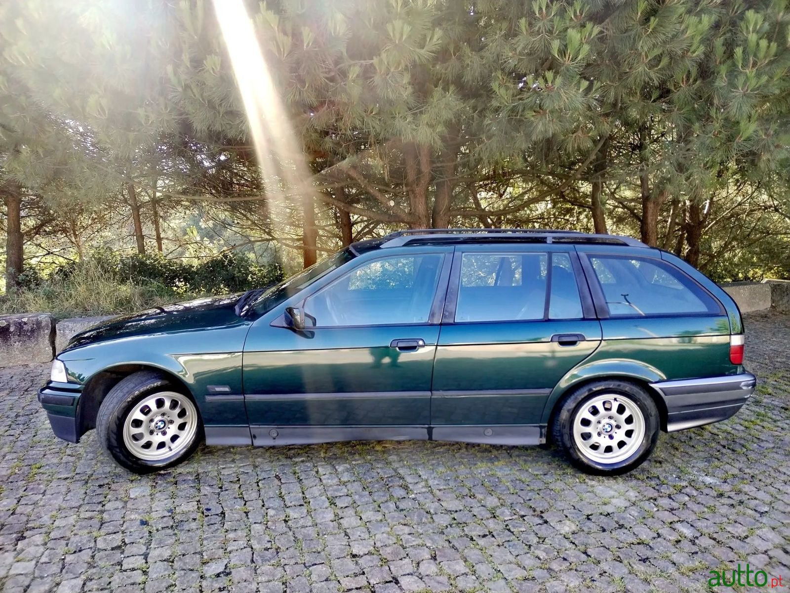 1996' BMW 318 photo #6