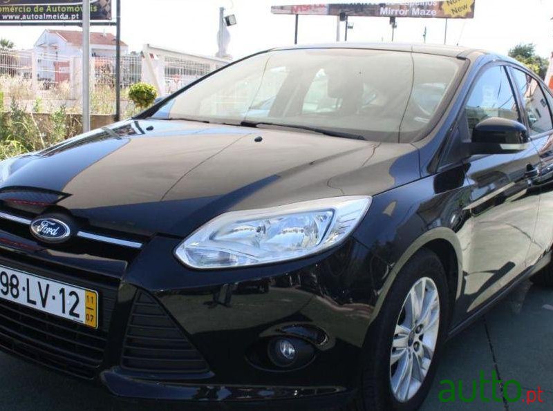 2011' Ford Focus 1.6 Tdci Connection photo #2