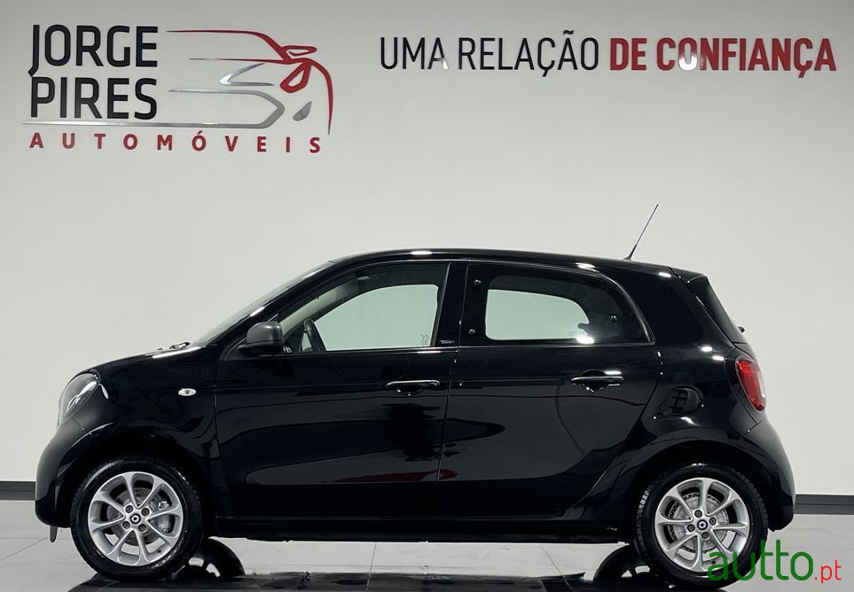 2019' Smart Forfour photo #4
