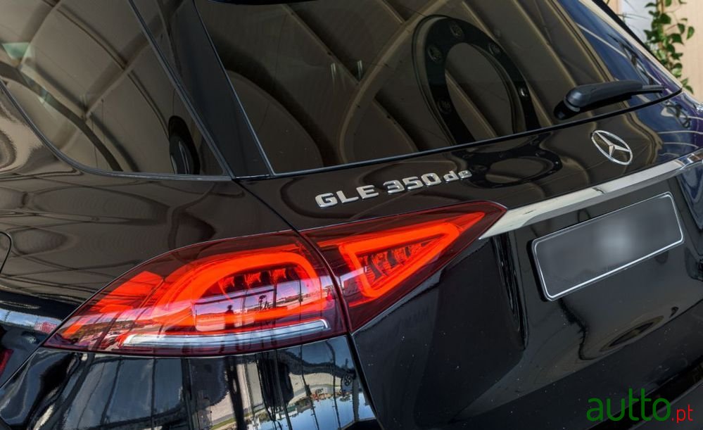 2020' Mercedes-Benz GLE 350 De 4Matic photo #6