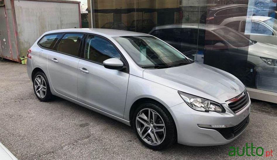 2014' Peugeot 308 Sw photo #3