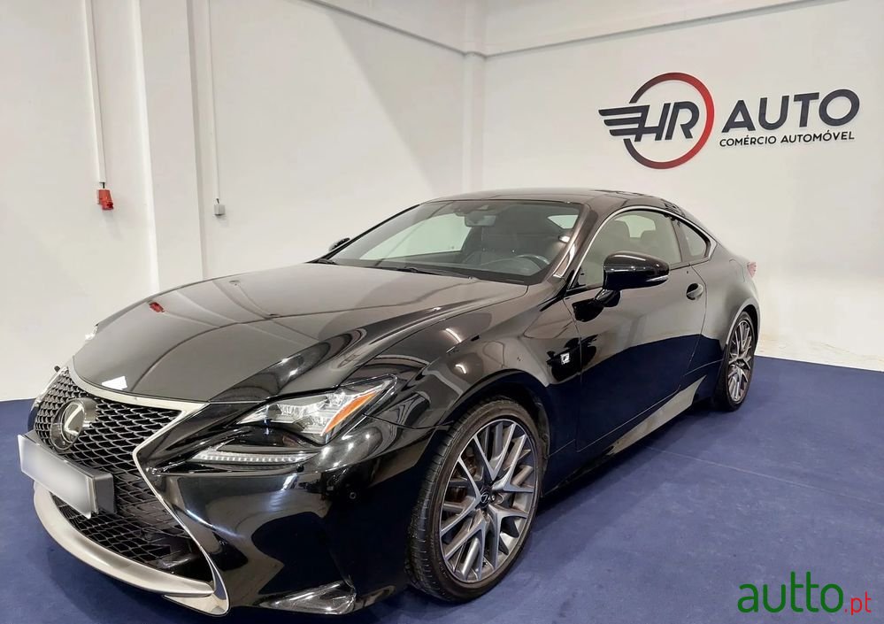 2016' Lexus RC 200t F Sport Plus photo #2