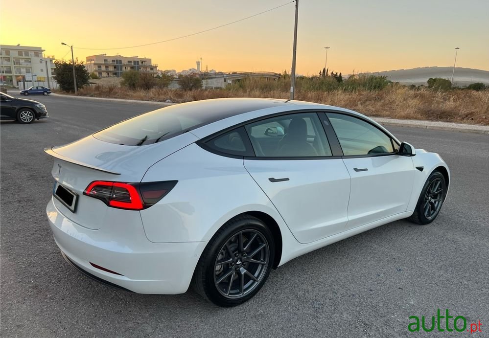 2021' Tesla Model 3 Tração Traseira photo #2