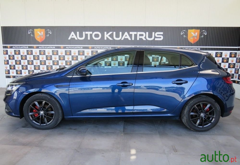 2019' Renault Megane photo #4