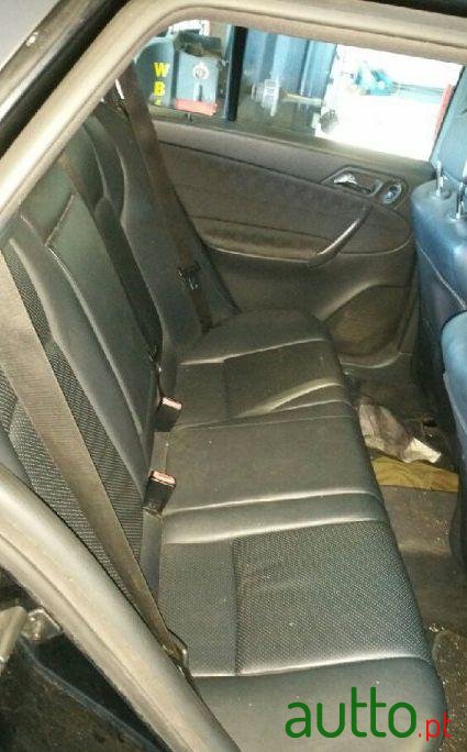 2001' Mercedes-Benz C 220 CDi Classic Station photo #2