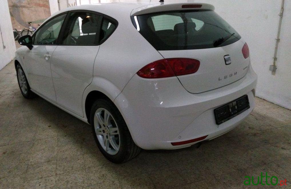 2010' SEAT Leon 1.6 Tdi Eco.Sport Start/Stop photo #2