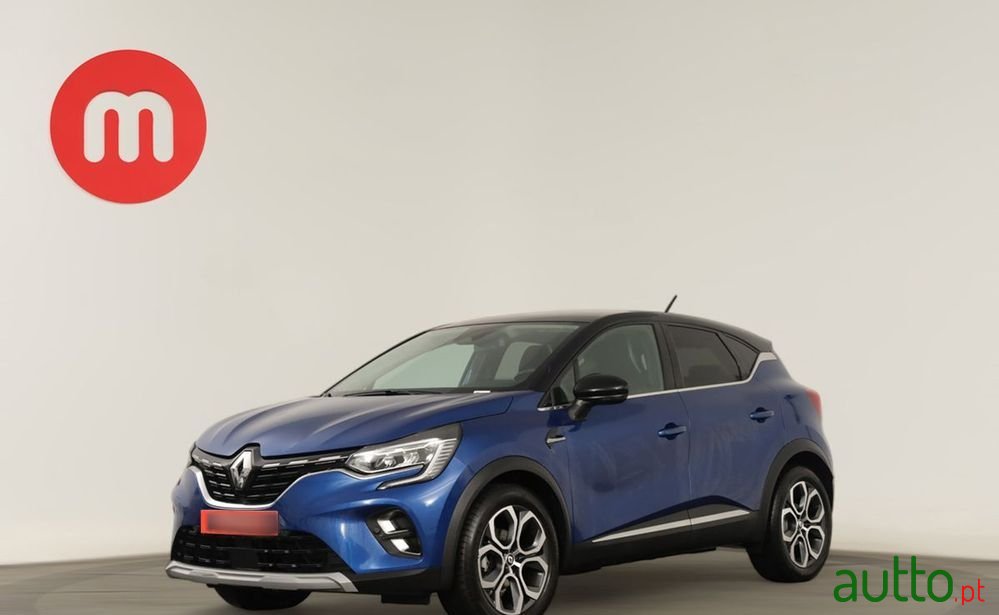 2022' Renault Captur photo #2