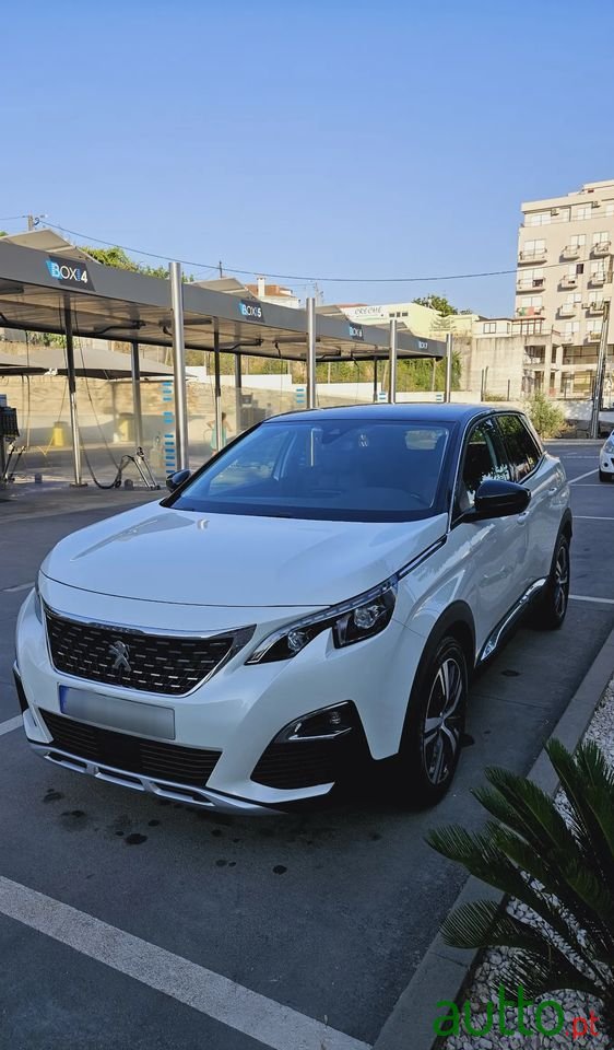 2018' Peugeot 3008 photo #6