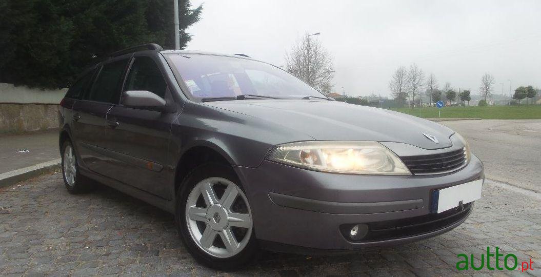 2002' Renault Laguna-Break Expression photo #2
