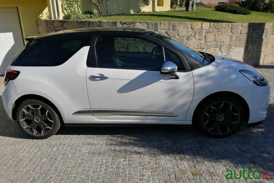 2015' DS Automobiles Ds3 photo #1