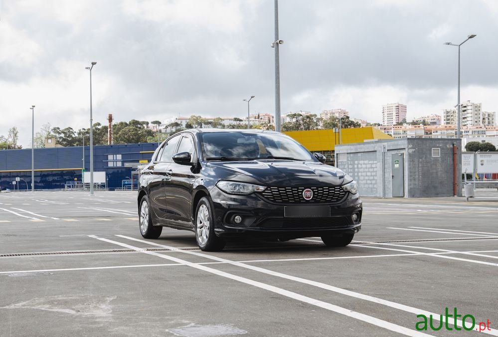 2019' Fiat Tipo photo #1