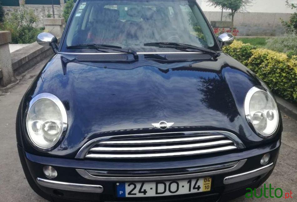 2004' MINI One Sport photo #1