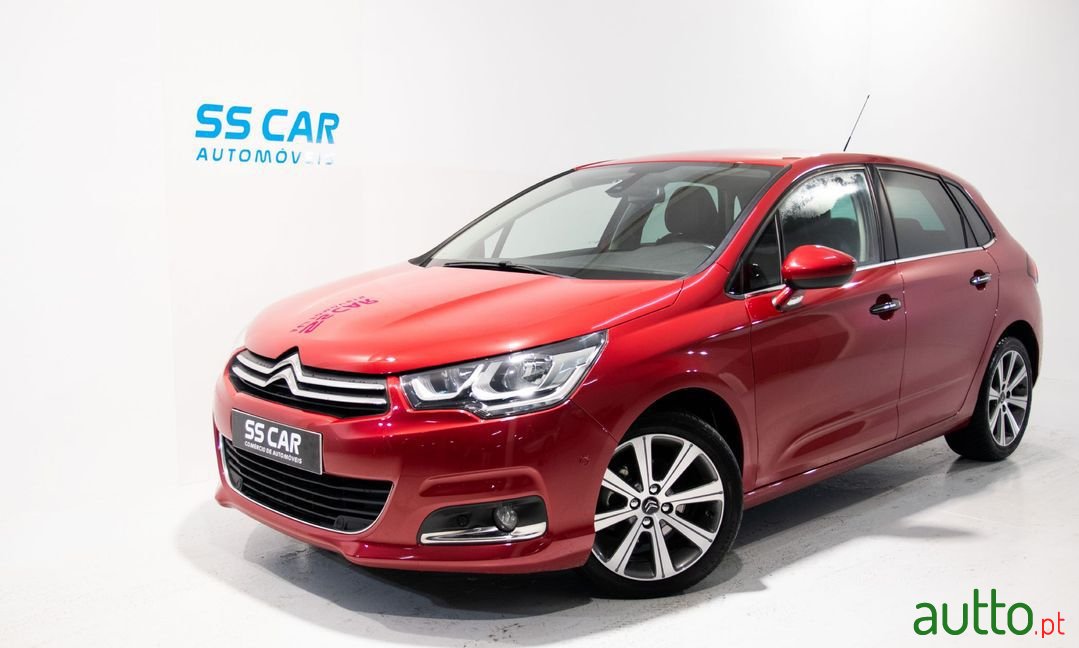 2016' Citroen C4 photo #1