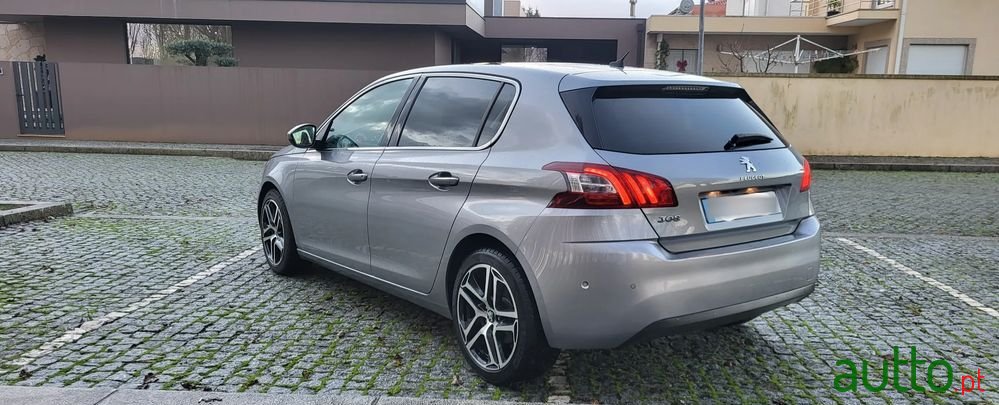 2014' Peugeot 308 photo #3