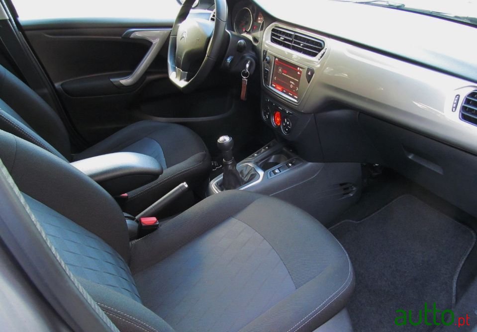 2018' Citroen C-Elysee photo #4