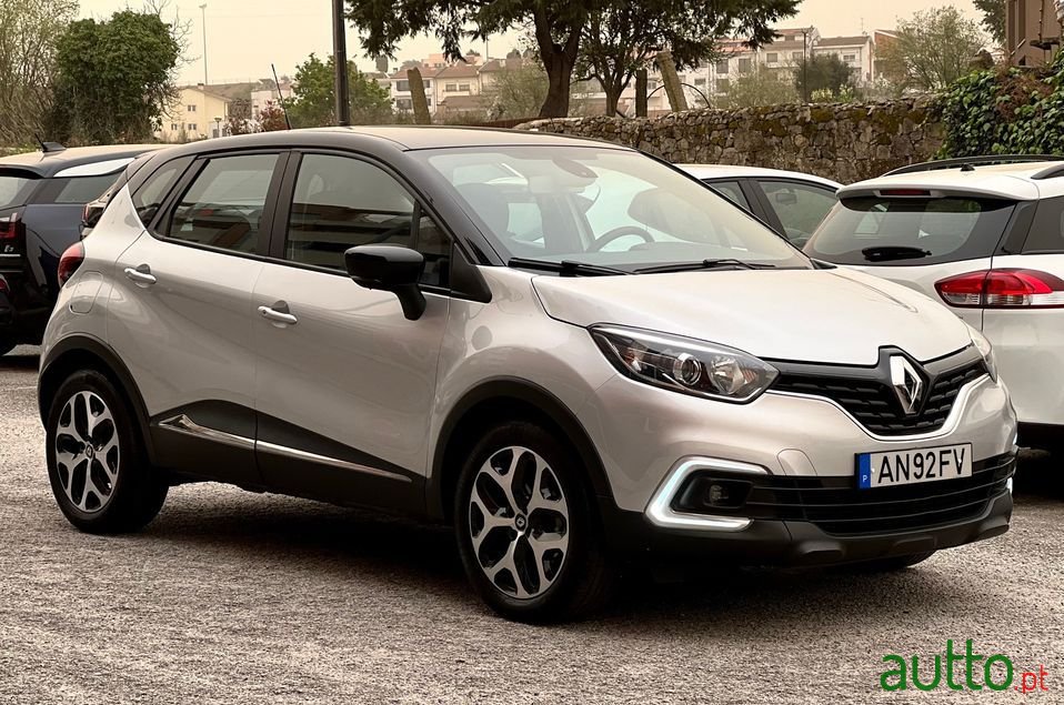 2018' Renault Captur photo #3
