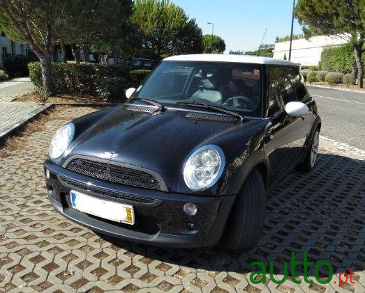 2005' MINI Cooper 1.6 photo #2