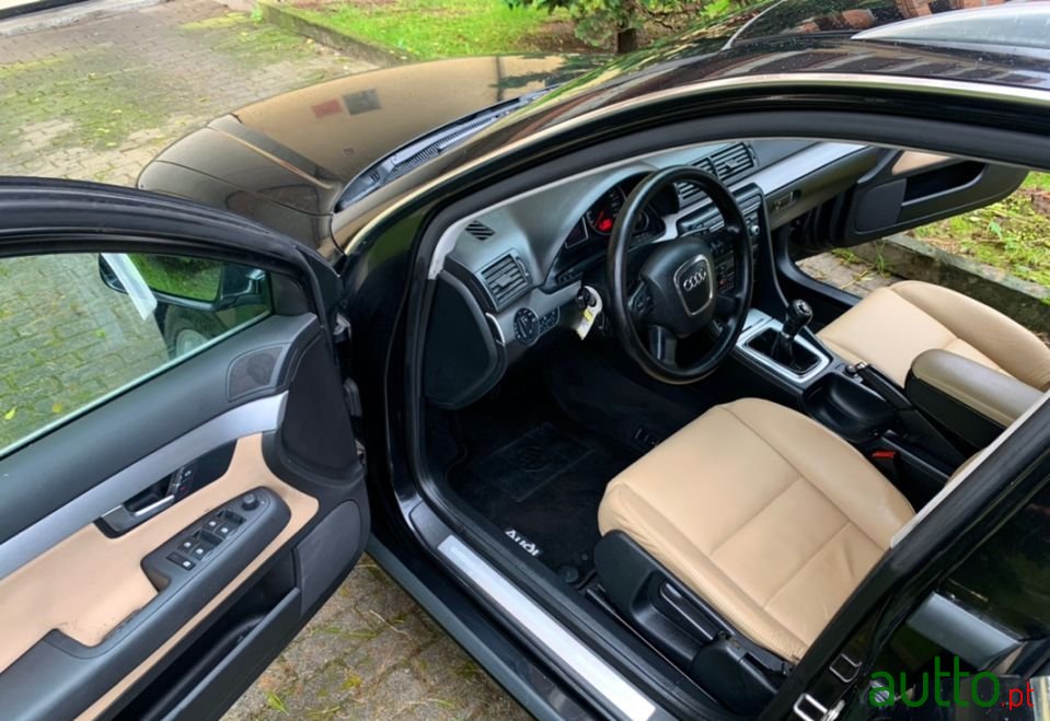 2007' Audi A4 Avant photo #5