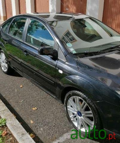 2005' Ford Focus photo #1