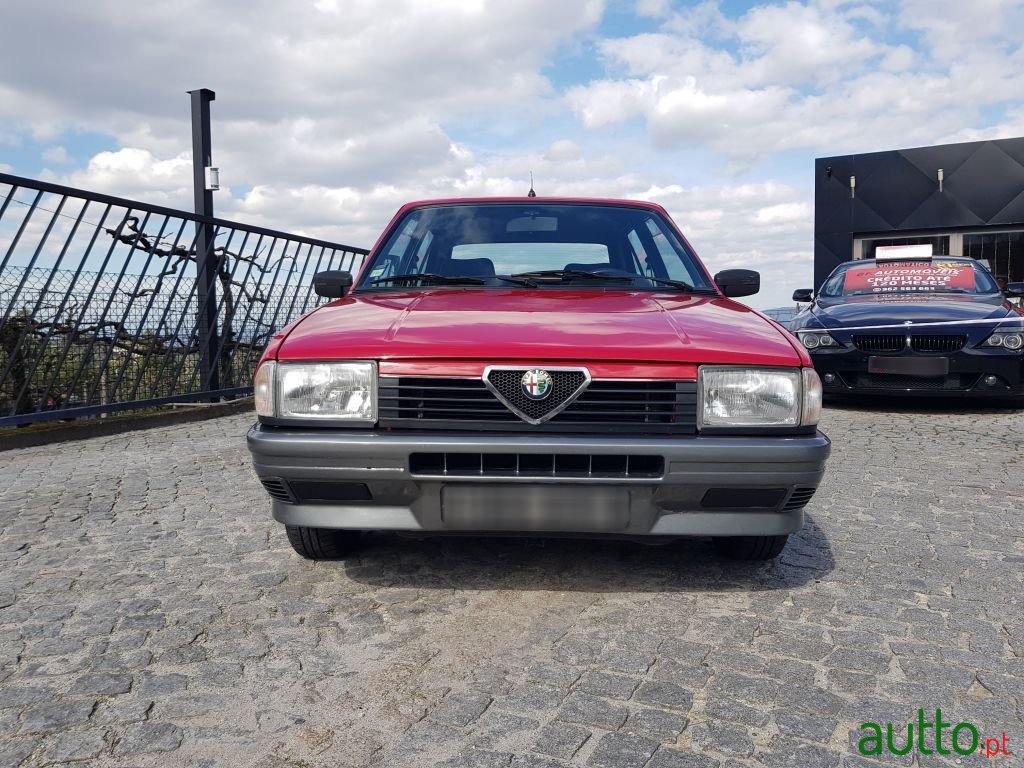 1989' Alfa Romeo 33 1.3 Red photo #4