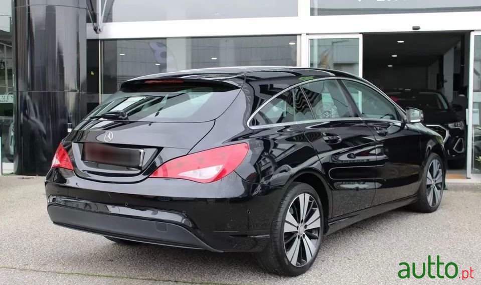 2016' Mercedes-Benz Classe Cla photo #2