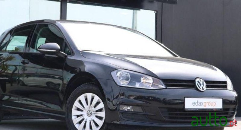 2016' Volkswagen Golf photo #1