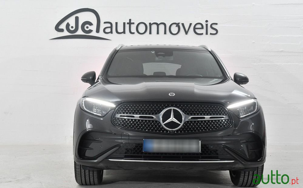 2023' Mercedes-Benz Classe Glc photo #5