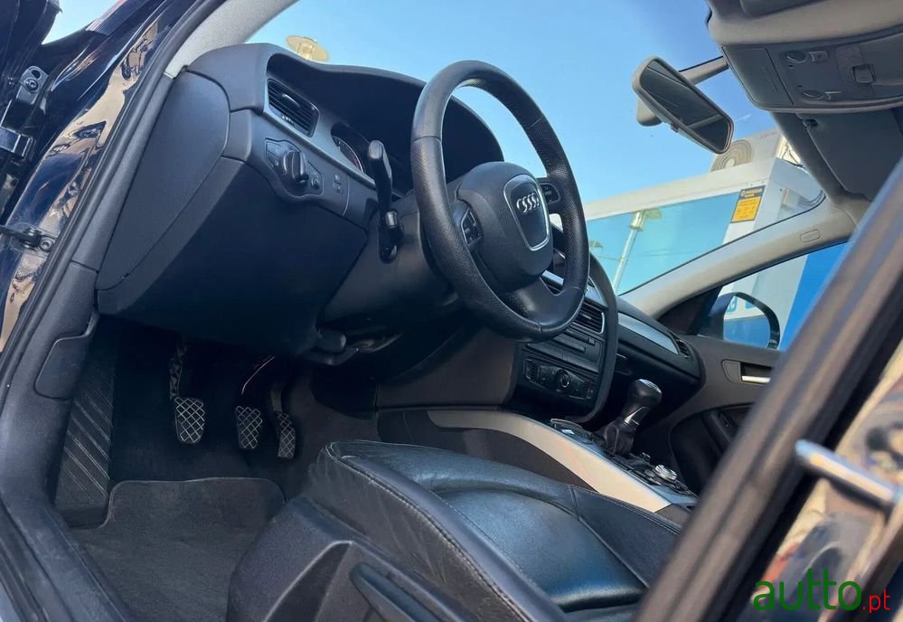 2008' Audi A4 2.0 Tdi Advance photo #6