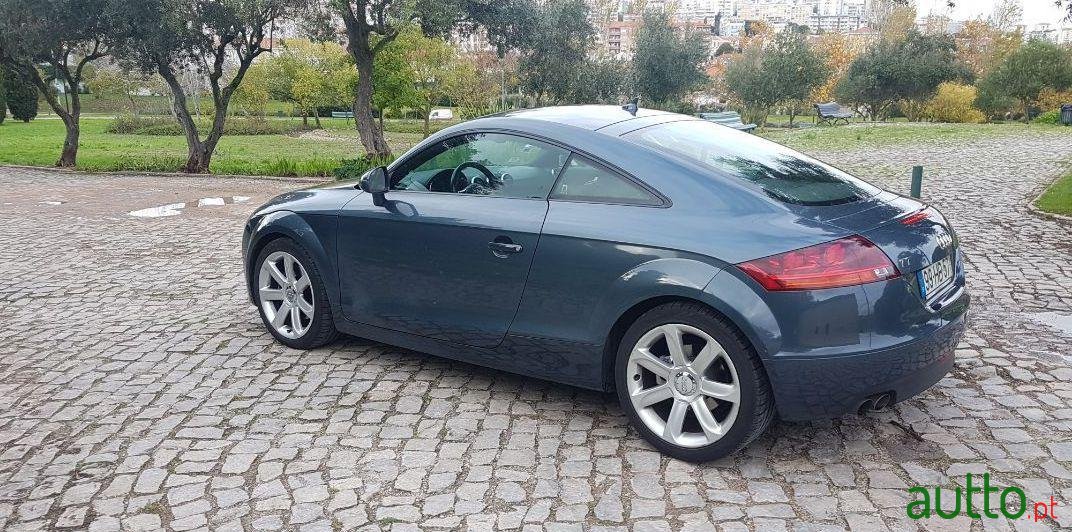 2008' Audi TT 2.0 Tdi Quattro photo #2