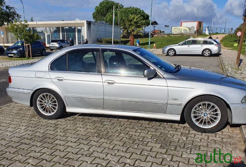 2002' BMW 520 photo #4
