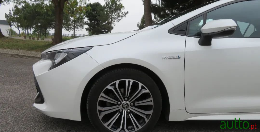 2019' Toyota Corolla photo #4