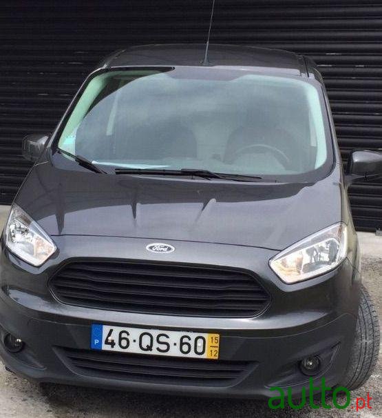 2015' Ford Courier Trend photo #1