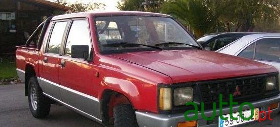 1992' Mitsubishi L200 4X4 photo #2